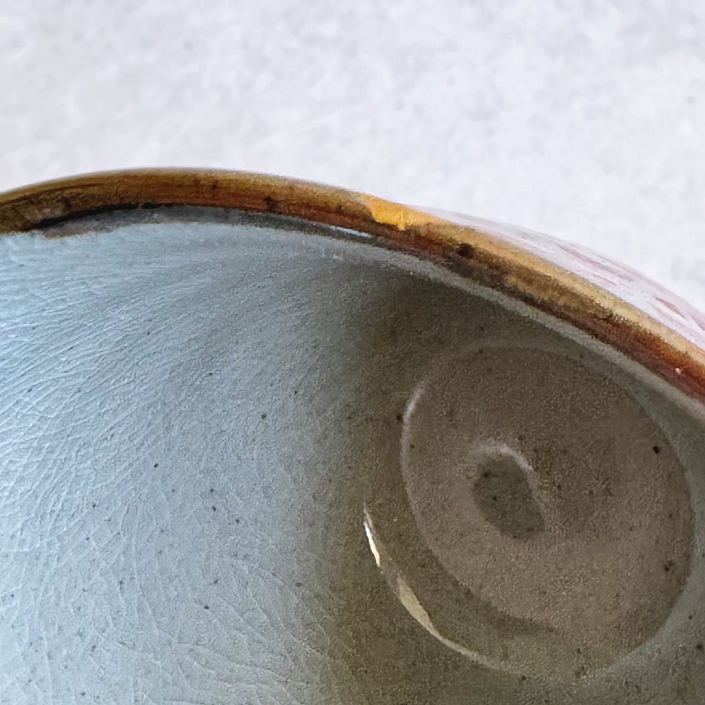 Kintsugi - Wide Rim Karakusa Tea Cup - Small Rim Repair