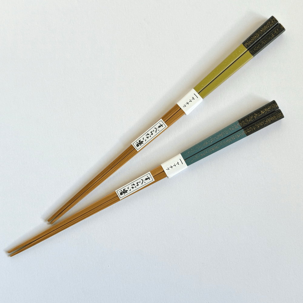 Yamachiku bamboo chopsticks Kinsha in blue. Handcrafted in Kumamoto, Japan. Available at Toka Ceramics.