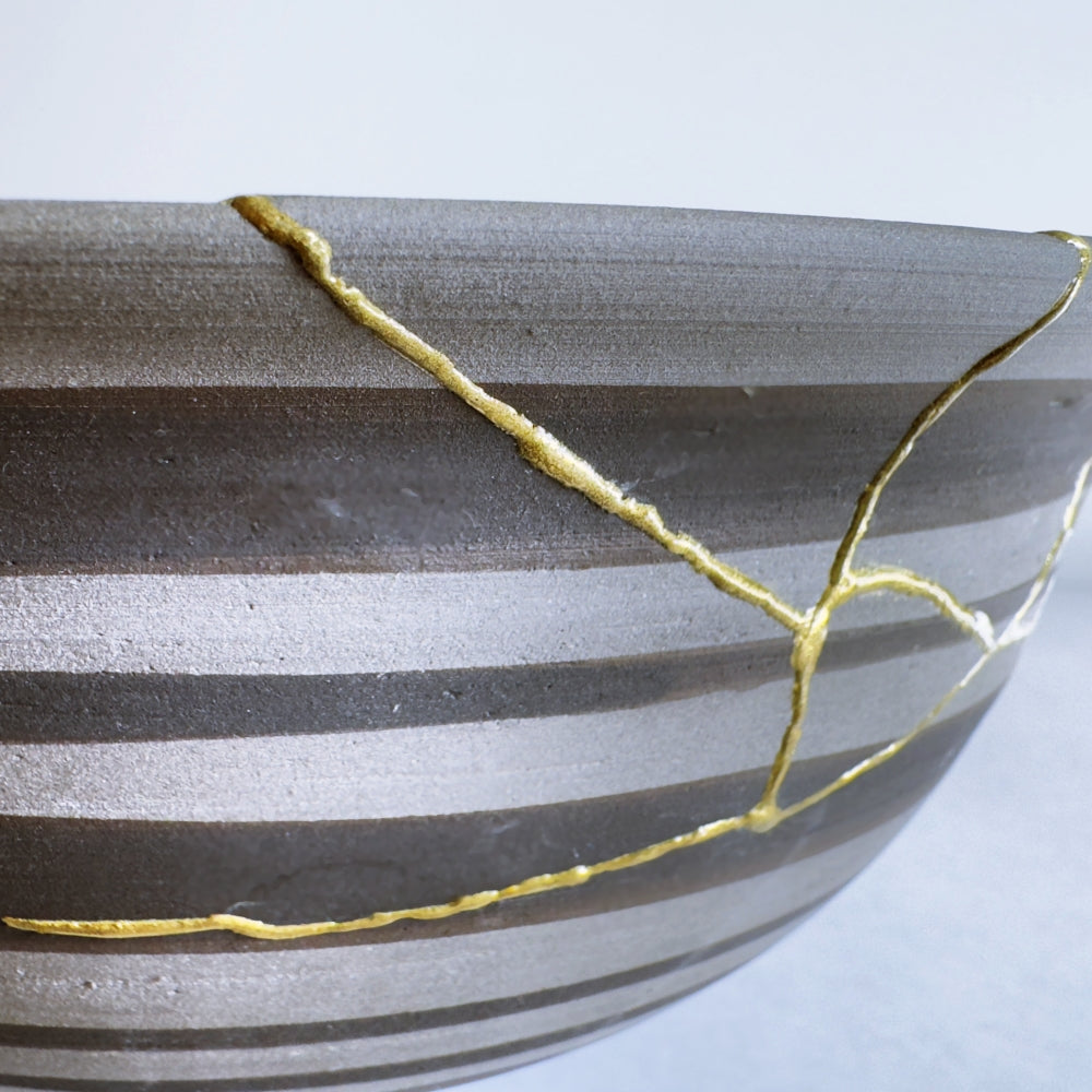 Kintsugi - Shigaraki Ware Tawami Deep Bowl