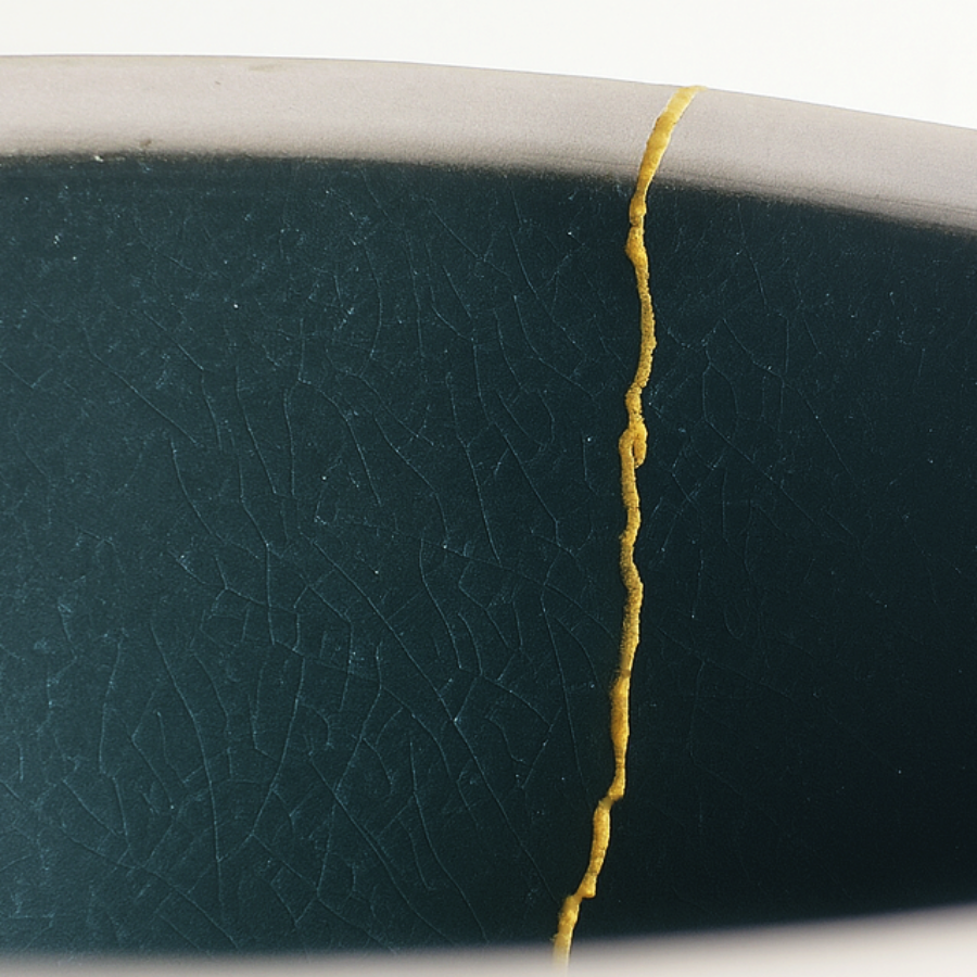 Kintsugi - Shigaraki Ware Tawami Deep Bowl