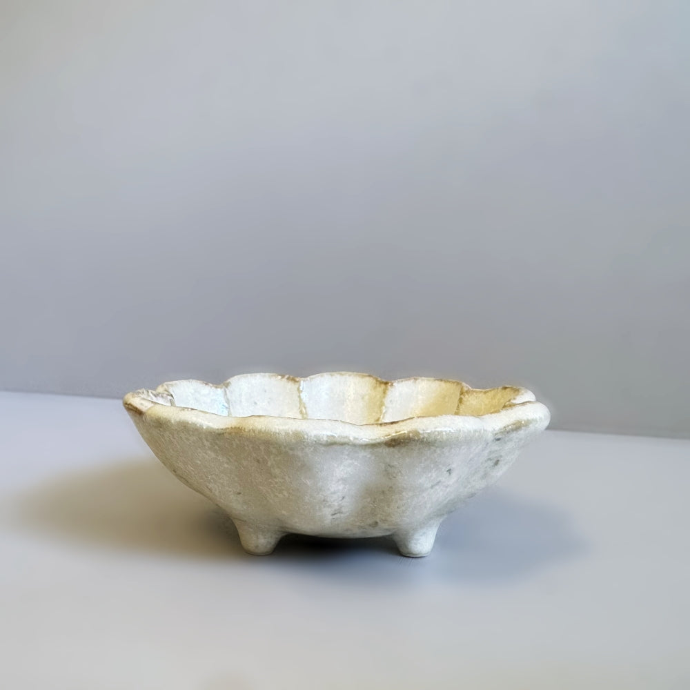 Rinka Mini Bowl 8.5cm. Mino Ware. Made in Japan. Available at Toka Ceramics.