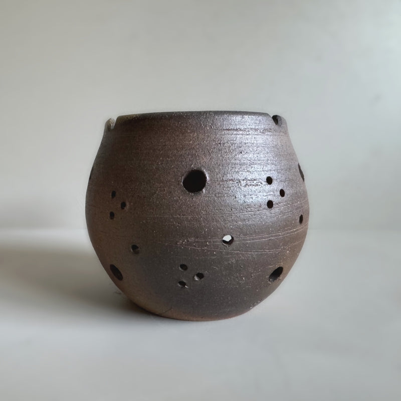 Handcrafted Cha Kouro, tea incense burner by Tsugaru Kanayama Pottery in Japan, featuring earthy unglazed surface. 