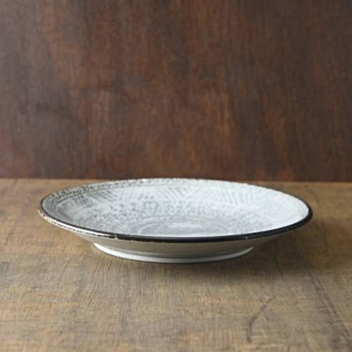Mishima Kohiki Plate 23.7cm, made in Gifu, Japan. Mino ware. Available at Toka Ceramics.