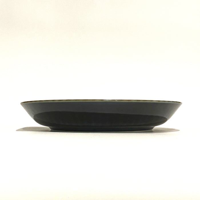 Sendan High Rim Plate, Mino Ware made in Japan. Available at Toka Ceramics.