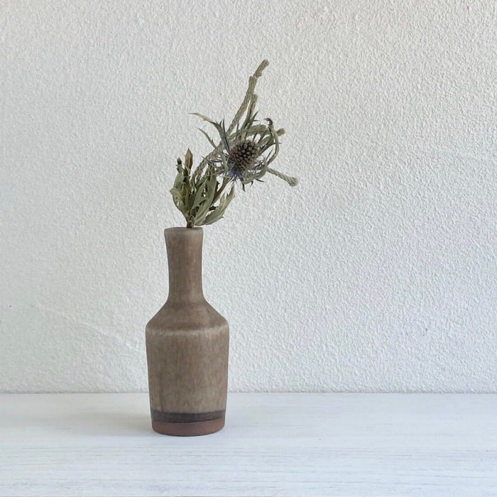 Small Vase & Dried Flower Posy Gift Set - Pencil / Chestnut. Handmade in Japan. Tamba ware. Available at Toka Ceramics.