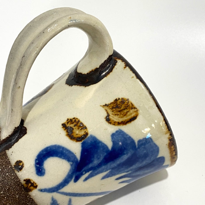 Yachimun Yonamine Gosu and Amber Handmade mug. Made in Okinawa, Japan. Available at Toka Ceramics.